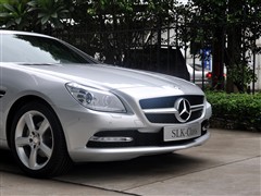 2011�� SLK 200 ʱ����