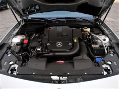 2011�� SLK 200 �����˶���