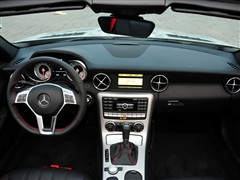 2011�� SLK 200 �����˶���