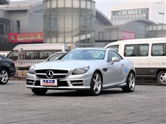 2011�� SLK 200 �����˶���