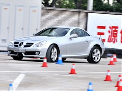 2010�� SLK 200K