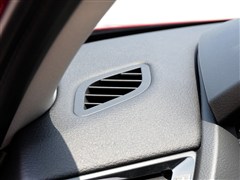 2014�� sDrive18i ������