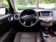 英菲尼迪(进口),英菲尼迪QX60,2014款 2.5T Hybrid 两驱卓越版,中控方向盘实拍图片