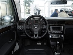 2015 1.6L Զ