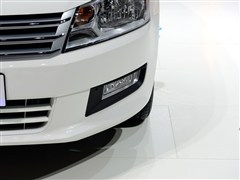 2015 1.6L Զ30