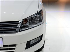 2015 1.6L Զ30