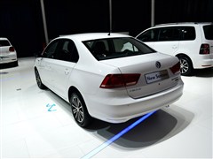2015 1.6L Զ30