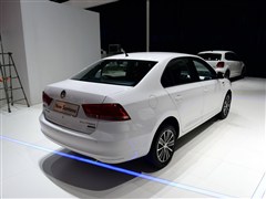 2015 1.6L Զ30