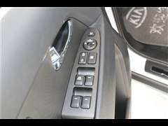2015�� 2.0L �Զ�������DLX