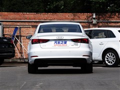 2014�� Limousine 35 TFSI �Զ�ʱ����