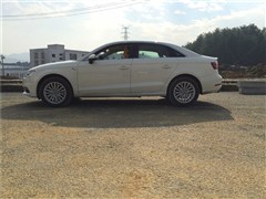 2014�� Limousine 35 TFSI �Զ�ʱ����