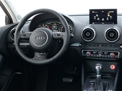2014�� Limousine 35 TFSI �Զ�������