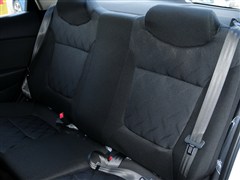 2015�� ���� 1.4L AT GLS