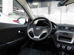 2015�� ���� 1.4L AT GLS