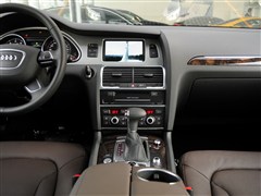 2015�� 40 TFSI �����