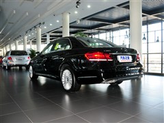 2015�� E 180 L