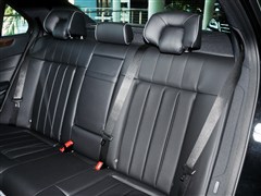 2015�� E 180 L