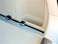 2015�� xDrive50i M�˶���