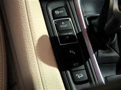 2015�� xDrive50i M�˶���