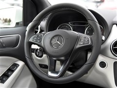 2015�� B 200 ������