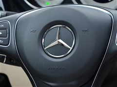 2015�� CLS 320