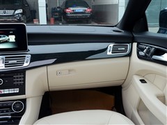 2015�� CLS 320