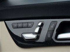 2015�� CLS 320