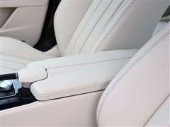 2015�� CLS 320