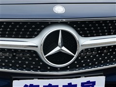 2015�� CLS 320