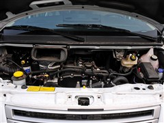 2013款 2.4T柴油标准型长轴高顶国IV