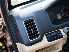 ��������,٤;V3,2015�� 1.0L��׼��LJ465Q,�пط�����ʵ��ͼƬ