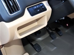 ��������,٤;V3,2015�� 1.0L��׼��LJ465Q,�пط�����ʵ��ͼƬ