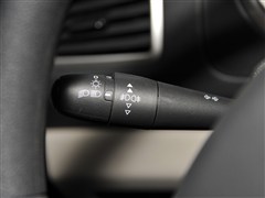 2015 1.6L ֶ