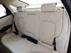 2015�� 1.6L CVT���а�