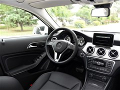 2015�� GLA 200 ������