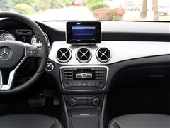 2015�� GLA 200 ������