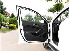 2015�� GLA 200 ������