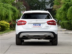 2015�� GLA 200 ������