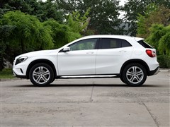 2015�� GLA 200 ������