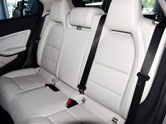 2015�� GLA 220 4MATIC ʱ����