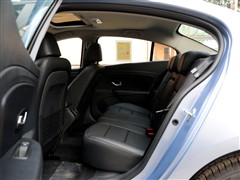 2011 2.0L ʱа