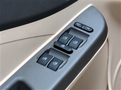 2011�� 1.5L �ֶ�������