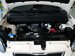 2013�� 1.6L MT GLS