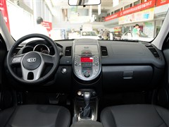 2013�� 1.6L AT Premium