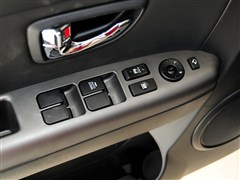 �����ô�����,���,2013�� 1.6L AT Premium,��������ʵ��ͼƬ
