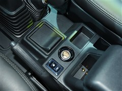 猎豹汽车,猎豹Q6,2014款 2.4L 手动四驱版,中控方向盘实拍图片