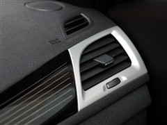 2011 CC 2.0ʱе