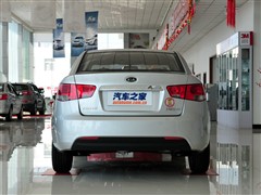 2011�� 1.6L MT GL