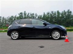 2011�� 1.6T �ֶ��¿��