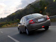 奇瑞汽车,奇瑞E5,2011款 1.8L CVT卓悦型,评测实拍图片